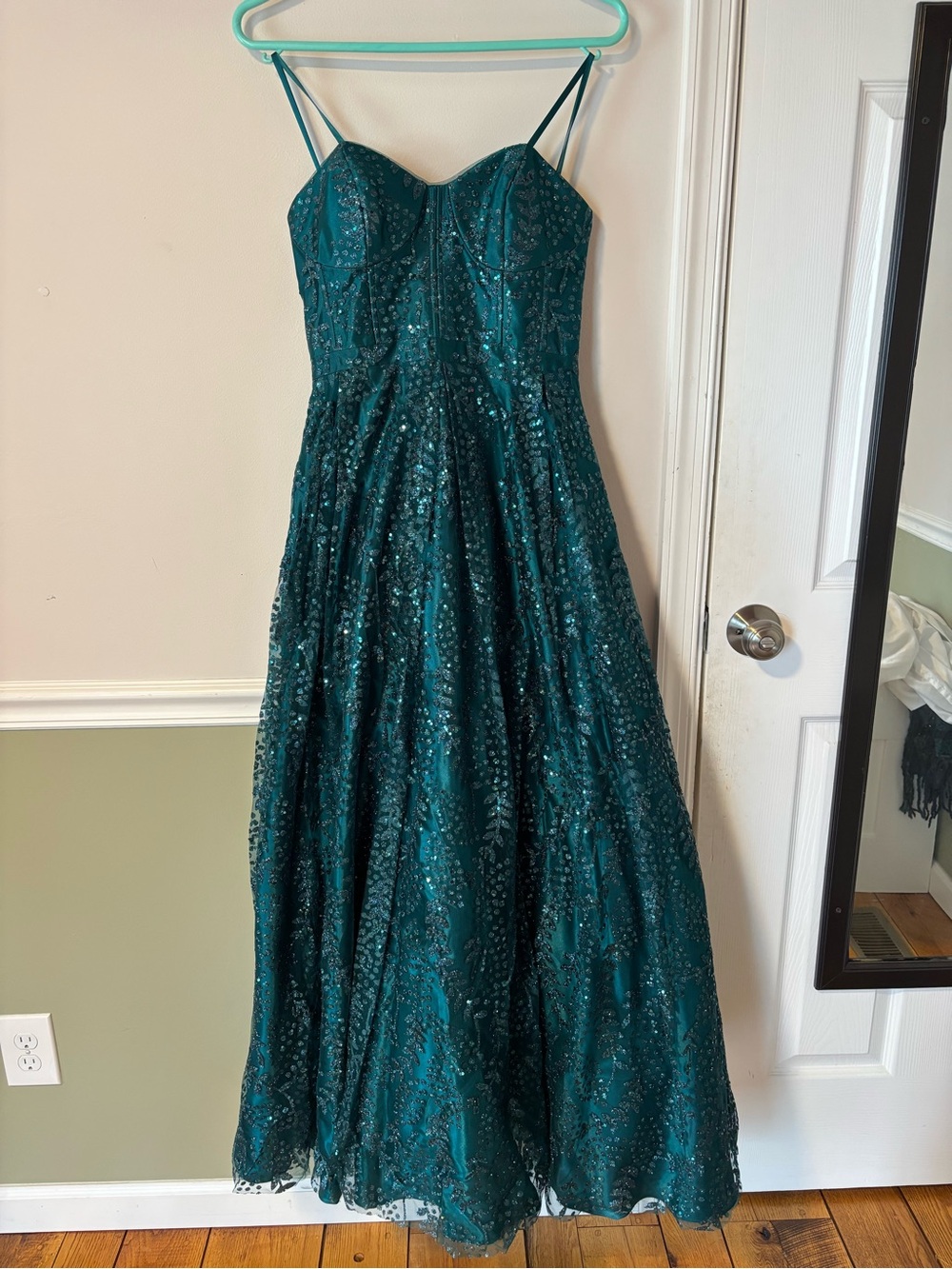 Blondie Nites Strapless Emerald Green Sequin Formal Dress Size 3